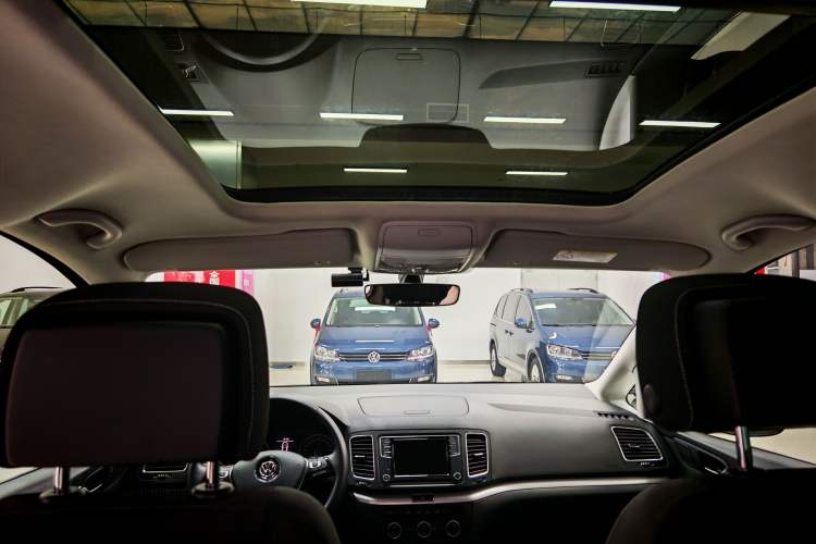 Used Volkswagen Sharan 2018 380TSI Comfort Edition 7-Seater
