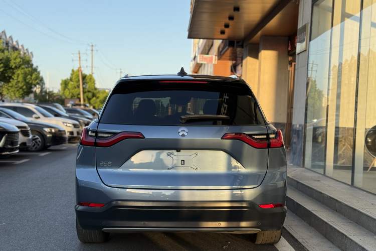 Used Nio ES8 2018 355 km Base Version 7-Seater Edition
