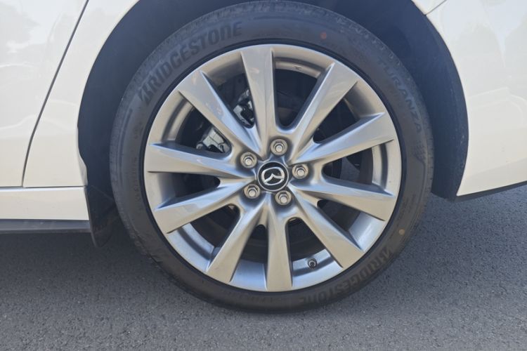 Used Mazda Mazda 3 Axela 2023 2.0L Automatic ZhiZhen Edition