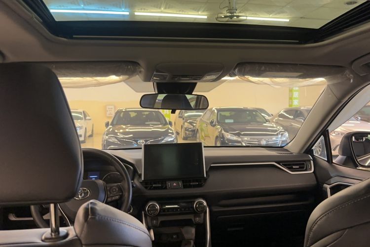 Used Toyota Wildlander 2021 2.0L CVT Two-Wheel Drive Luxury Edition
