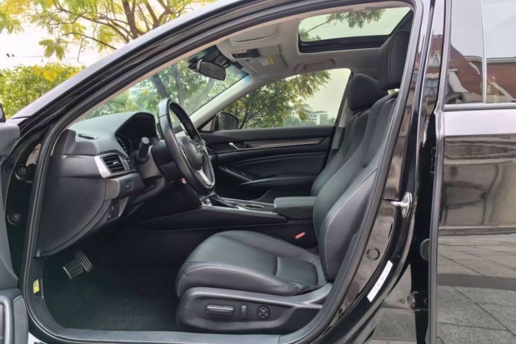 Used Honda Accord 2022 260TURBO Phantom Night · Prestige Edition
