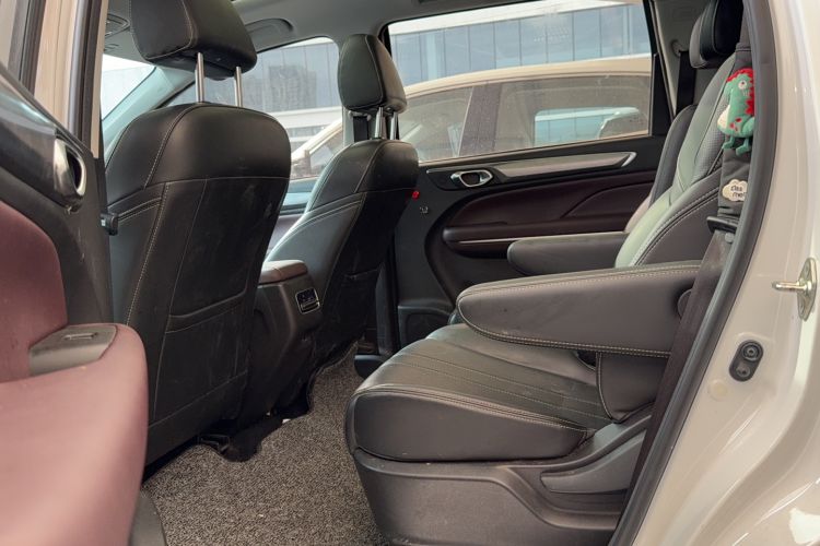 Used GAC Trumpchi M6 2021 PRO 270T DCT Luxury Edition
