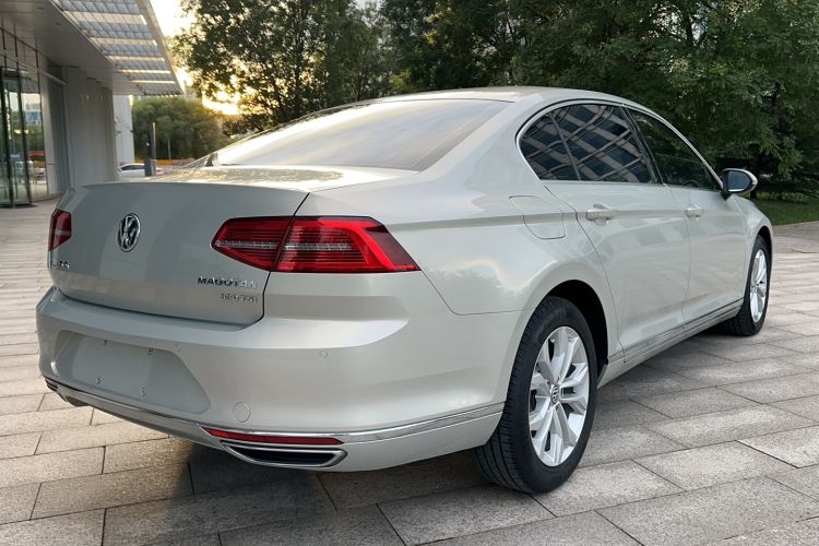 Used Volkswagen Magotan 2018 Facelift 330TSI DSG Luxury Model
