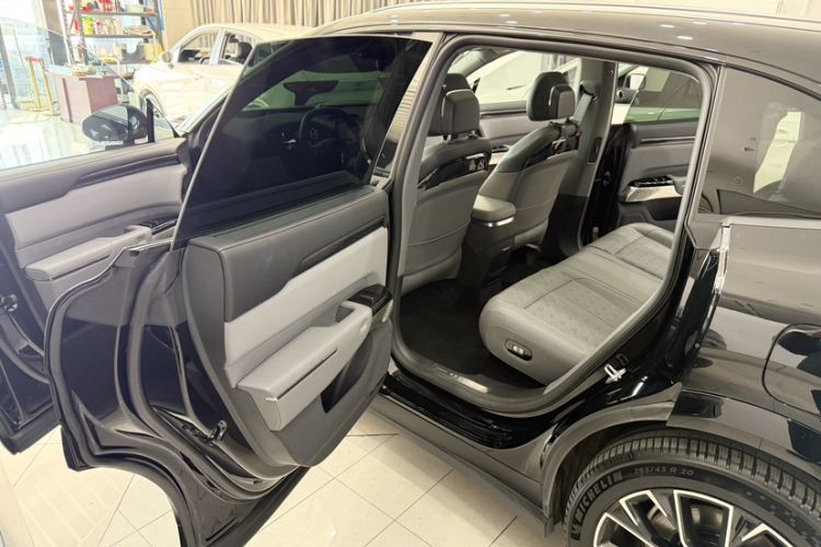 Used Zeekr 7X 2025 75 kWh Rear-Wheel Drive Intelligent Driving Version