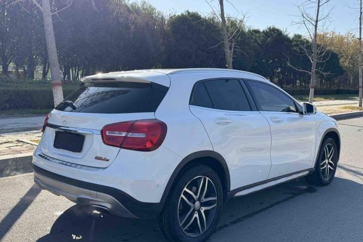 Used Mercedes-Benz GLA 2016 GLA 200 Fashion Model