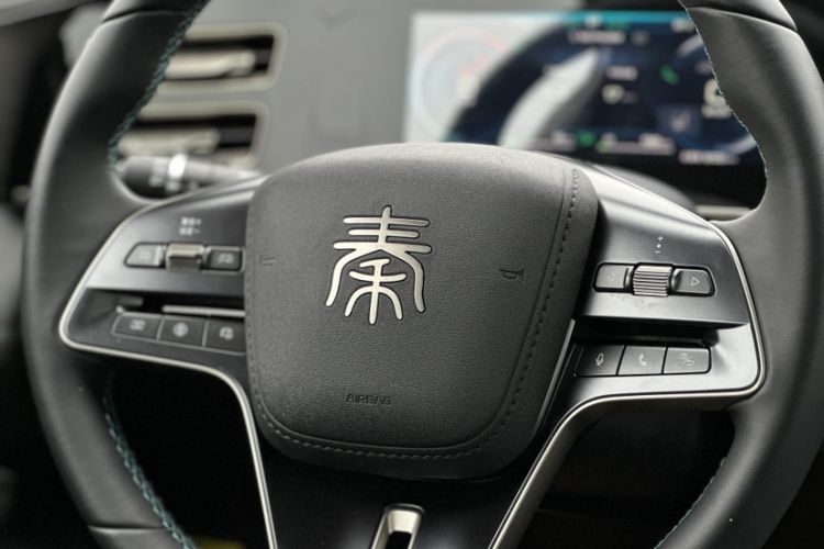 Used BYD Qin L 2024 DM-i 120KM Excellence Model
