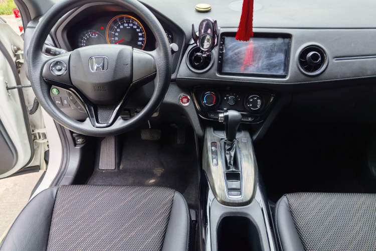 Used Honda XR-V 2017 1.8L EXi CVT Comfort Version
