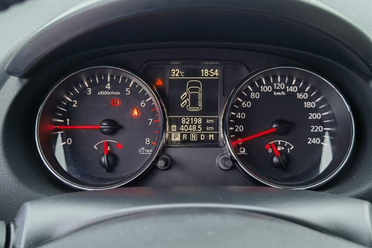 Used Nissan Qashqai 2015 2.0 XL Coolfire CVT 2WD
