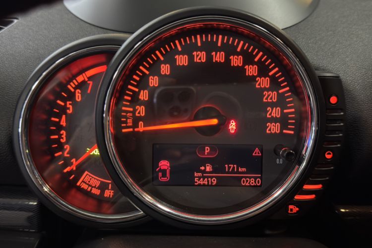 Used  Clubman 2016 Updated 1.5T COOPER Geek Edition
