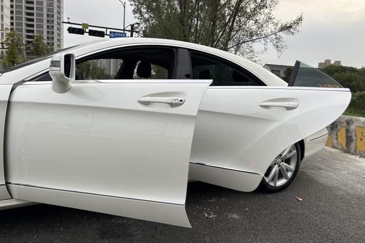 Used Mercedes-Benz CLS 2012 CLS 300 CGI