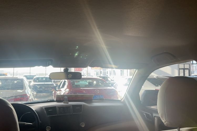 Used Toyota Highlander 2012 2.7L 2WD 5-Seater Elite Edition
