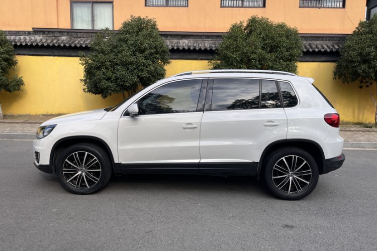 Used Volkswagen Tiguan 2015 2.0 TSI Automatic All-Wheel Drive Flagship Edition
