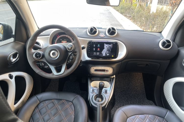 Used  fortwo 2015 1.0L 52 kW Hardtop Passion Edition
