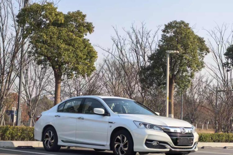 Used Honda Accord 2016 2.0L Elite Edition
