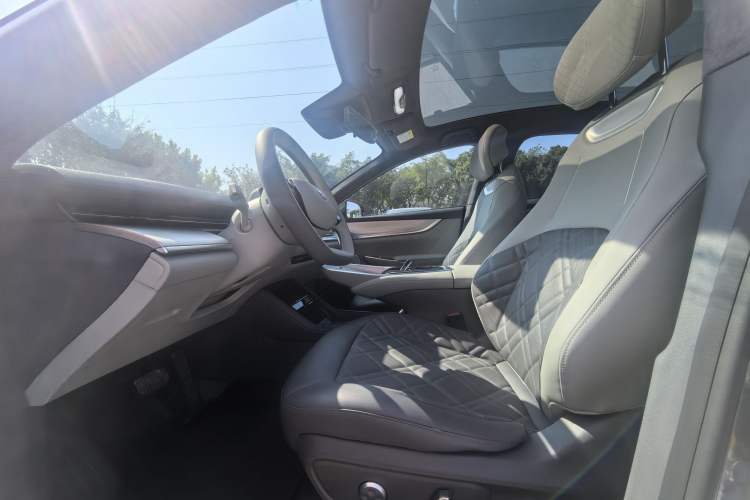 Used  A07 2024 All-Electric "True Fragrance" Edition 710 Flagship Model