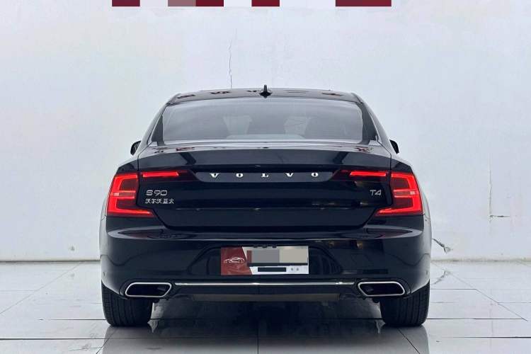 Used Volvo S90 2018 T4 Zhiyuan Edition