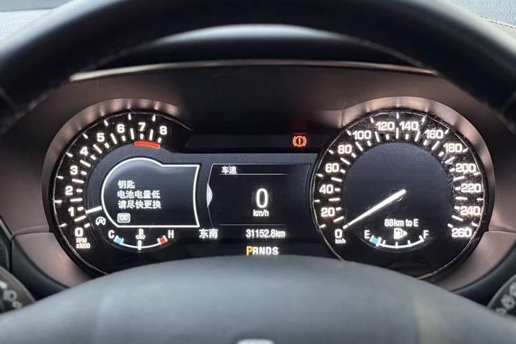 Used Lincoln MKC 2017 2.0T Two-Wheel Drive Deluxe Edition