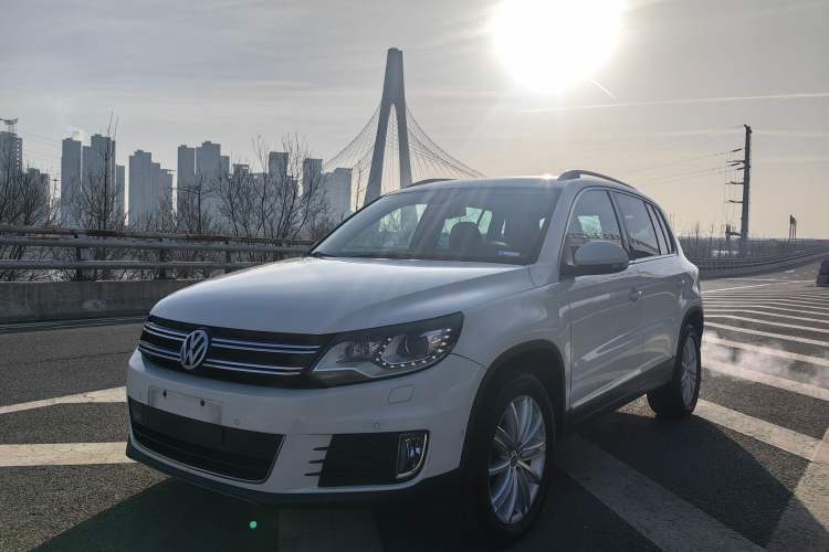 Used Volkswagen Tiguan 2013 2.0 TSI Automatic All-Wheel-Drive Flagship Edition