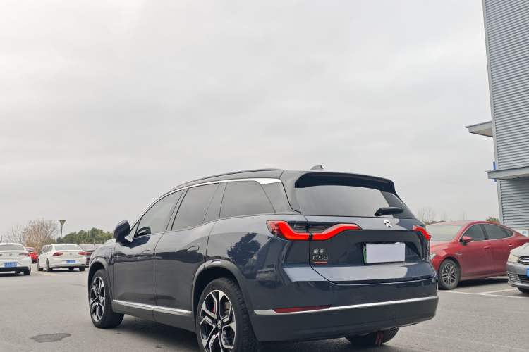 Used Nio ES8 2022 75 kWh Signature Edition Six-Seater