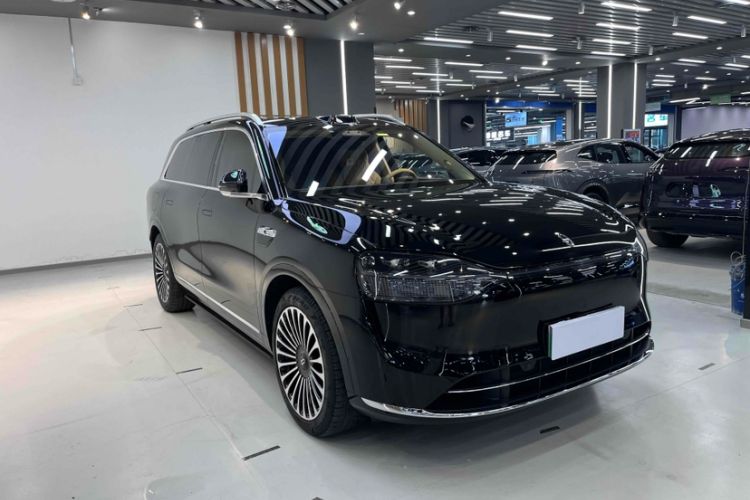 Used Hima AITO M9 2025 Extended-Range Ultra Version 52 kWh 6-Seater
