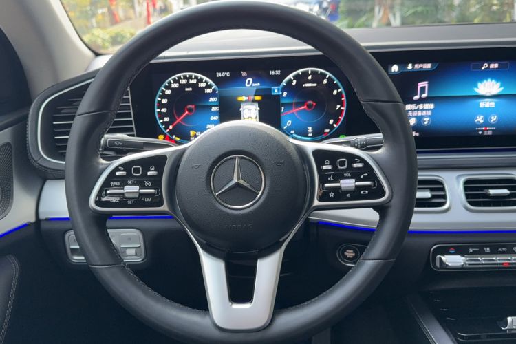 Used Mercedes-Benz GLE Coupe 2020 GLE 350 4MATIC Coupe SUV Fashion Model