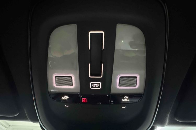 Used Volvo XC60 2022 B5 4x4 Zhiyi Luxury Edition
