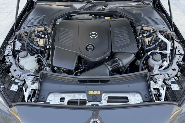 Used Mercedes-Benz C-Class 2023 Second Facelift C 260 L Sport Edition
