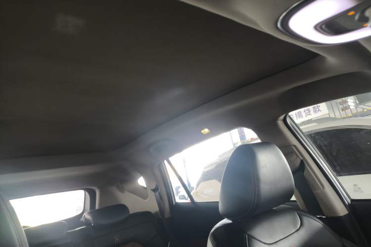 Used BYD Song 2016 2.0TID Automatic Trendsetting Edition
