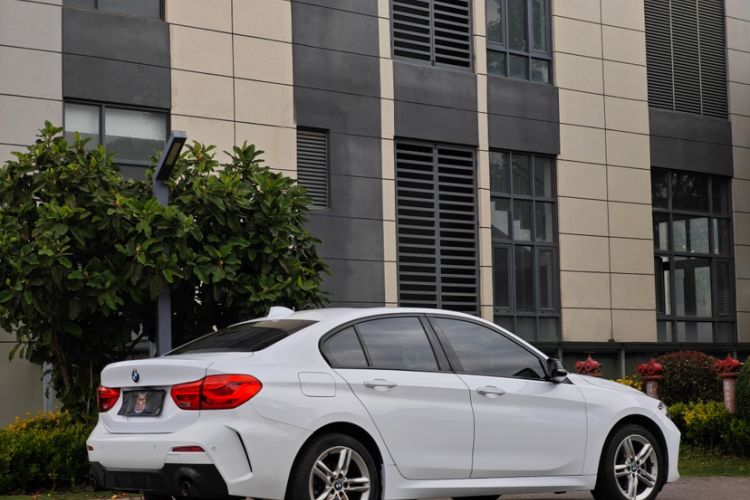 Used BMW 1 Series 2021 120i M Sport Night Edition
