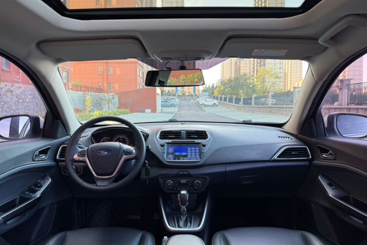 Used Ford Escort 2017 Happiness Edition 1.5L Automatic Fashion Version
