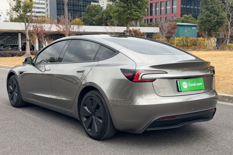 Used Tesla Model 3 2023 Rear-Wheel-Drive Version
