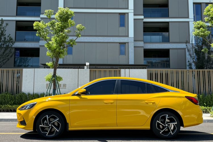 Used MG 5 2021 300TGI DCT Elegant Luxury Edition
