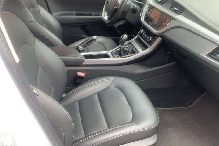 Used Geely Auto Emgrand GL 2018 1.4T Manual Elite Smart Connectivity Version
