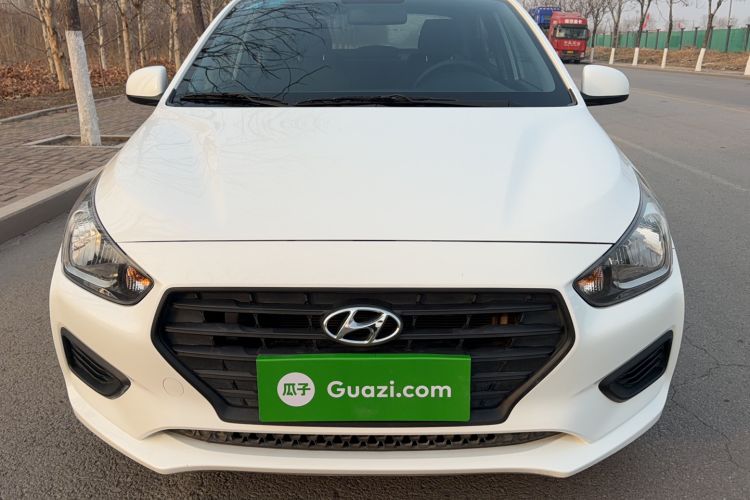 Used Hyundai Verna 2017 1.4L Manual Refreshed Version China VI Standard
