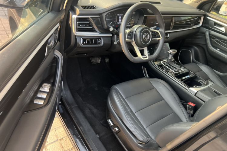 Used Dongfeng Fengon ix7 2020 2.0 TGDI Automatic Two-Wheel Drive Urban Luxury Edition