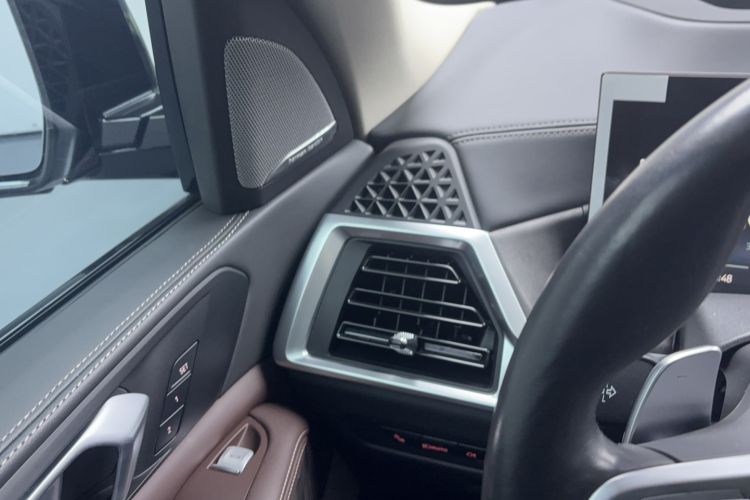 Used BMW X5 2023 xDrive 30Li Luxury M Sport Night Edition Package
