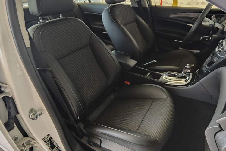 Used Buick Regal 2015 1.6T Leading Technology Model
