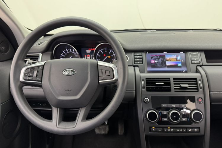 Used Land Rover Discovery Sport 2016 2.0T S
