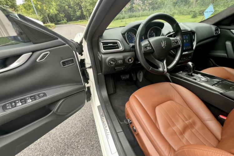 Used Maserati Ghibli 2017 3.0T Standard Edition
