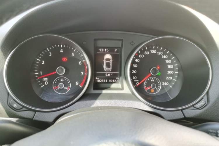 Used Volkswagen Golf 2012 1.4TSI Luxury Convertible Edition
