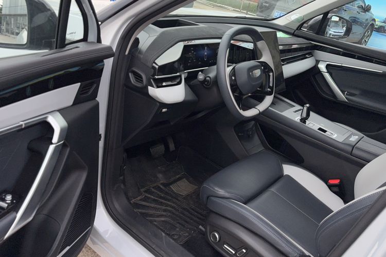 Used Geely Auto FX11 2024 1.5TD DCT Flagship Edition
