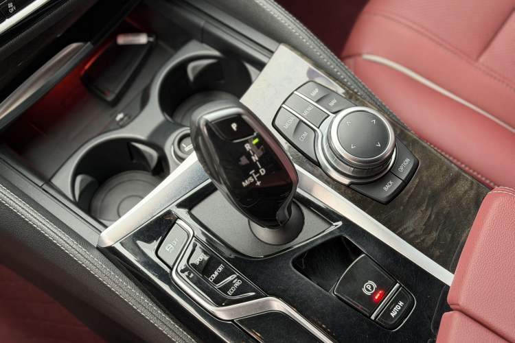 Used BMW 5 Series 2022 Restyled 525Li M Sport Package
