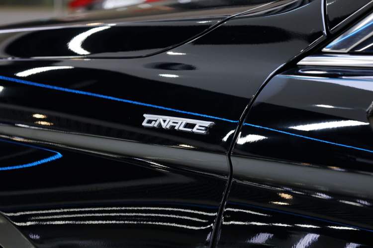 Used Ford Taurus 2019 EcoBoost 245 Vignale Deluxe Edition
