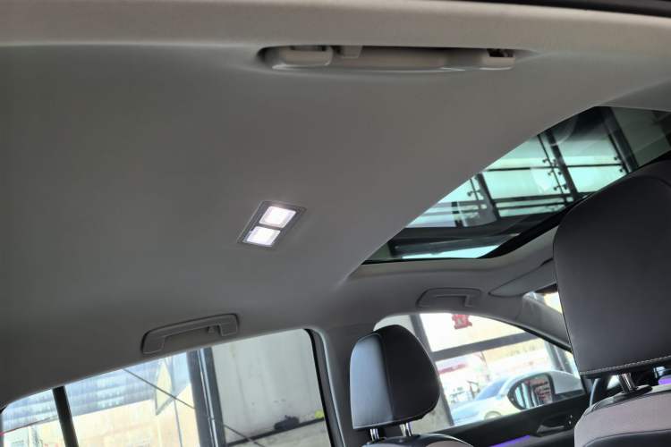 Used Volkswagen Golf 2023 Facelift 280TSI DSG Pro
