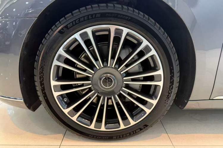 Used Hima Stelato S9 2024 All-Electric Ultra Four-Wheel-Drive Flagship Edition
