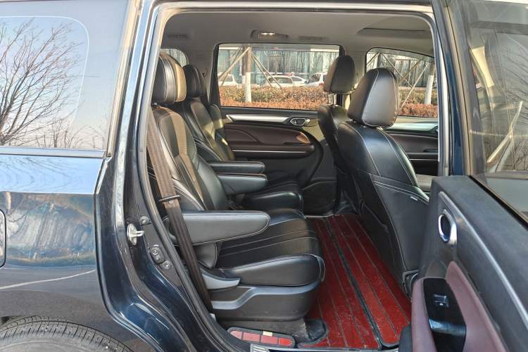 Used GAC Trumpchi M6 2023 PRO 270T DCT Luxury Edition
