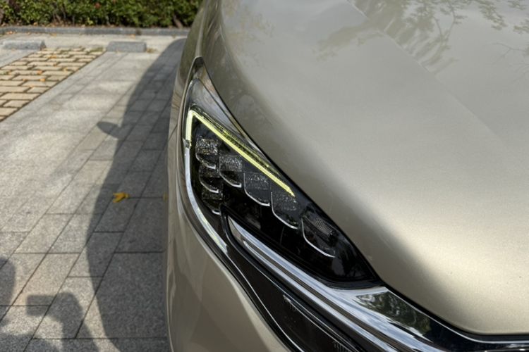 Used Buick GL8 2021 ES Landtrek 653T Comfort Edition