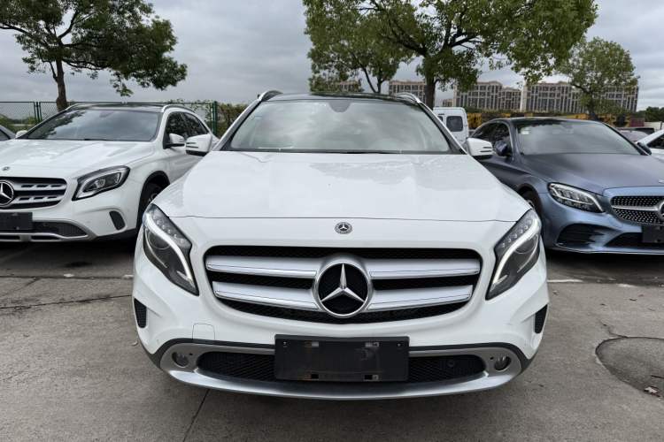 Used Mercedes-Benz GLA 2016 GLA 200 Fashion Model