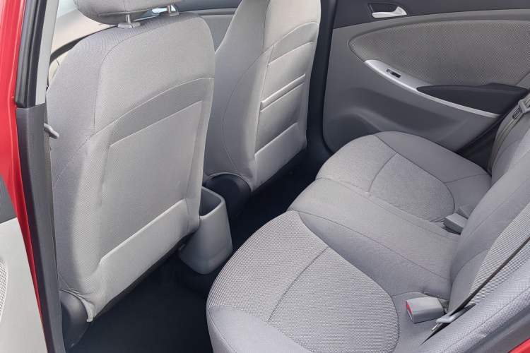 Used Hyundai Verna 2010 Sedan 1.4L Automatic Comfort Model GS
