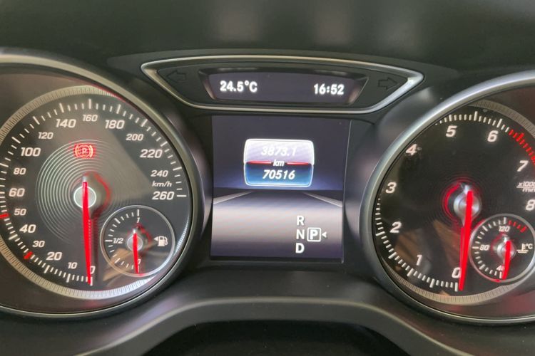 Used Mercedes-Benz GLA 2017 GLA 200 Fashion Model